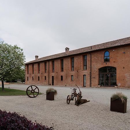 Agriturismo Mascudiera ฟิโอเร็นซัวลา ดาร์ดา ภายนอก รูปภาพ