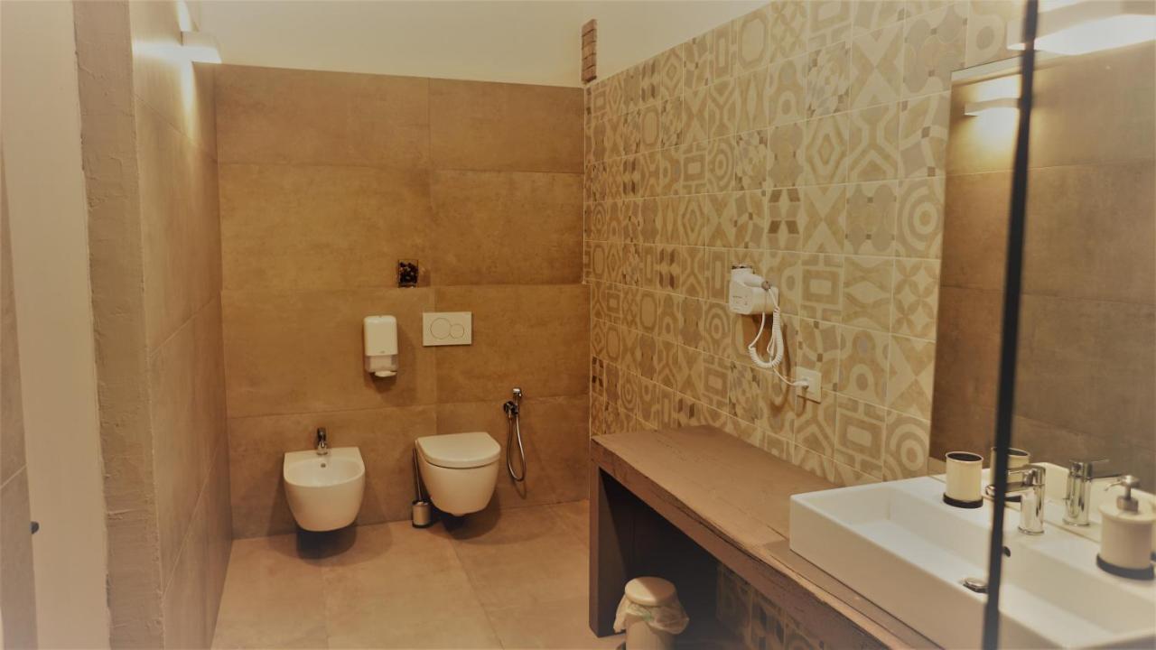 Agriturismo Mascudiera ฟิโอเร็นซัวลา ดาร์ดา ภายนอก รูปภาพ