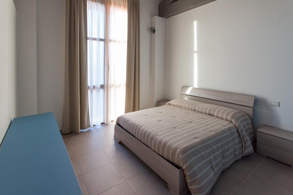 Agriturismo Mascudiera ฟิโอเร็นซัวลา ดาร์ดา ห้อง รูปภาพ
