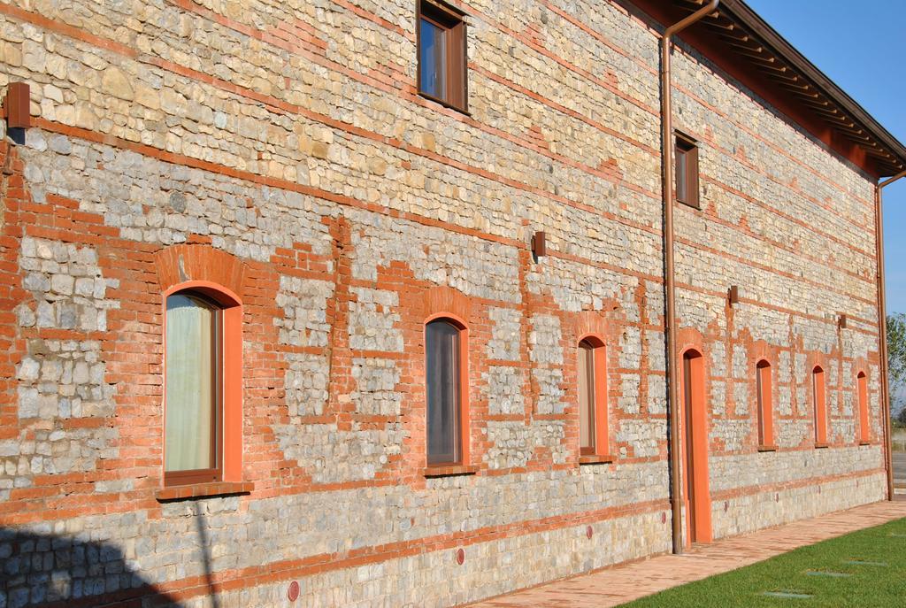 Agriturismo Mascudiera ฟิโอเร็นซัวลา ดาร์ดา ภายนอก รูปภาพ